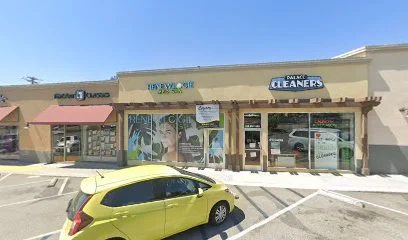 BellaVita Clinics - La Canada CA logo