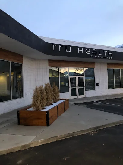 TruHealth Physical Therapy & Wellness logo